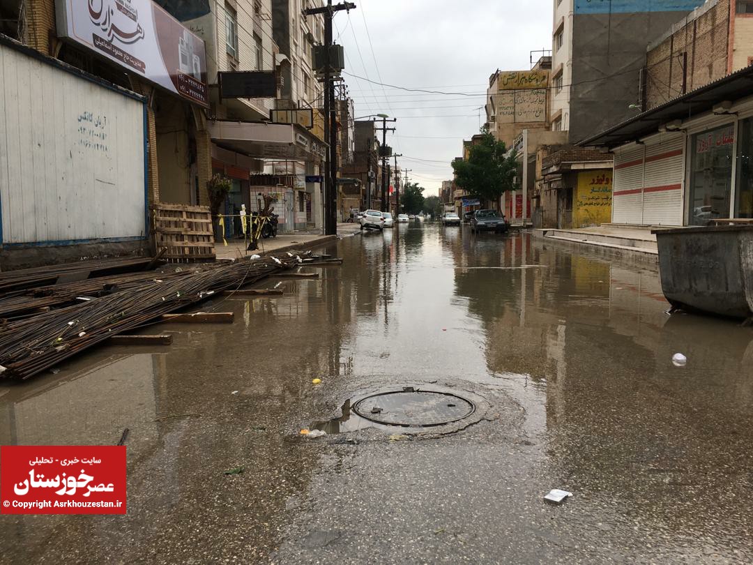 گزارش تصویری/ اهواز یک روز پس از باران/ معابر و منازل همچنان غرق در فاضلاب و آب