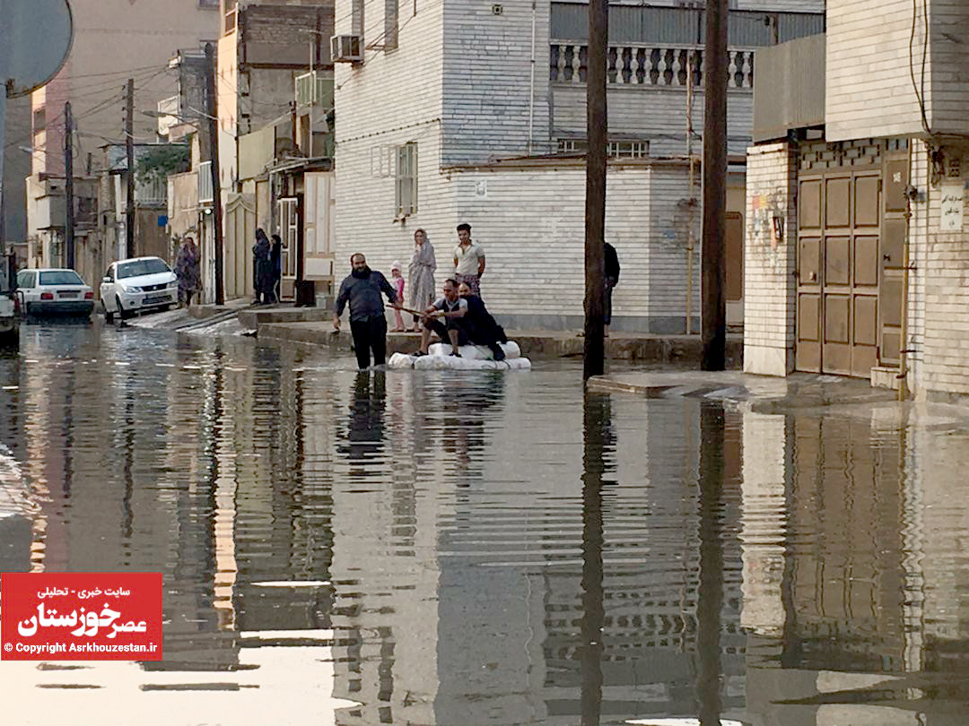 گزارش تصویری/ اهواز دو روز پس از باران/ معابر و منازل همچنان غرق در فاضلاب و آب