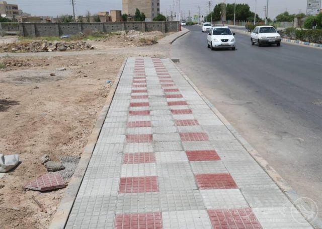  
  ادامه و تکمیل پروژه پیاده روسازی بلوار فاز۴کوی ملت در منطقه۳