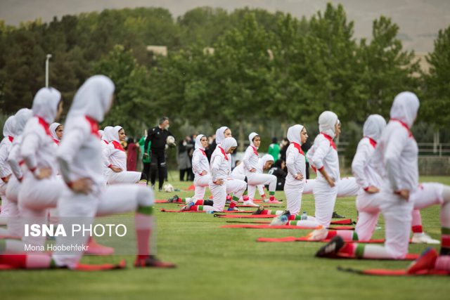 تلاش دختران فوتبالیست خوزستانی برای قرار گرفتن در ترکیب تیم‌ملی