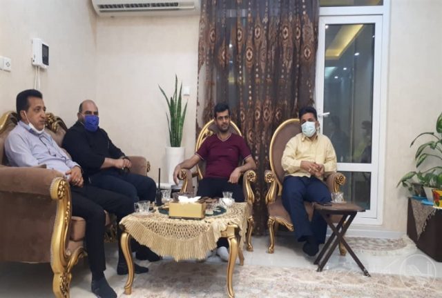  
  عیادت رئیس سازمان آتش نشانی و خدمات ایمنی شهرداری اهواز از آتش نشانان مصدوم حادثه حریق انبار الکل