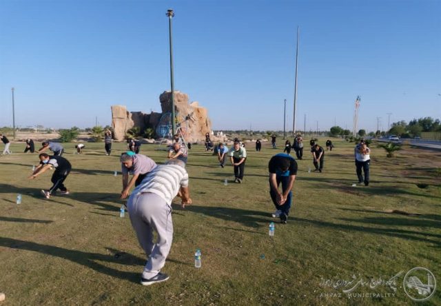  
  مشارکت شهرداری منطقه یک از برگزاری ورزش صبحگاهی در پارک ربیع