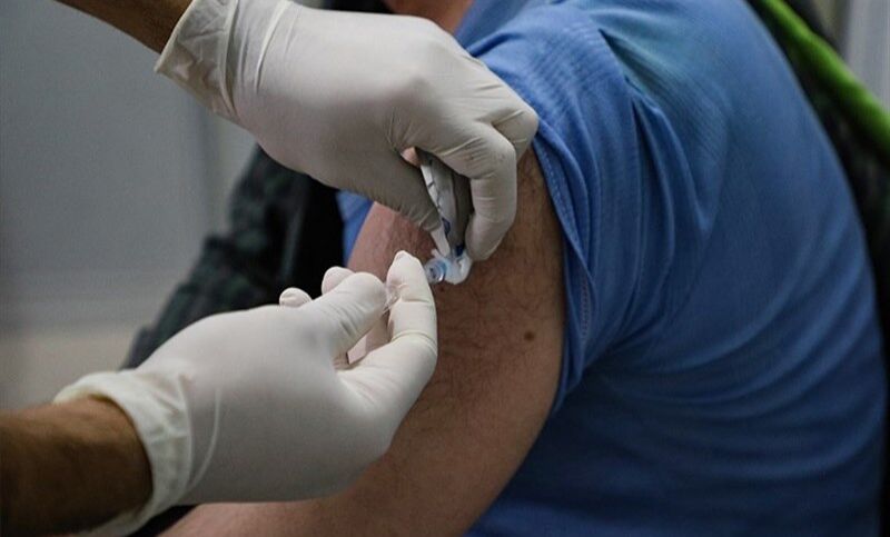 آغاز طرح واکسیناسیون سیار کرونا در مناطق حاشیه اهواز