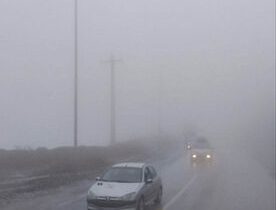 بارندگی و لغزندگی در جاده‌های خوزستان / بارش برف در محور اندیکا – تاراز