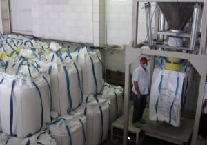 رکورد روزانه تصفیه شکر در صنعت نیشکر شکسته شد / تاکنون ۱۶۷ هزار تن شکر در واحدهای هشتگانه تولید شده است