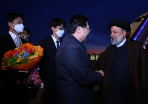 رئیس جمهوری اسلامی ایران وارد پکن شد