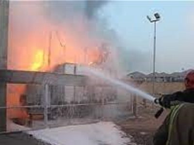 آتش‌سوزی در یکی از پست‌های برق آبادان/ اعزام تیم‌ واکنش سریع از اهواز