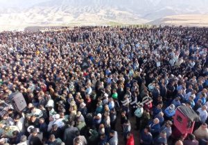 تشییع و خاکسپاری پیکر مطهر سرگرد شهید قنبری در شهرستان صیدون