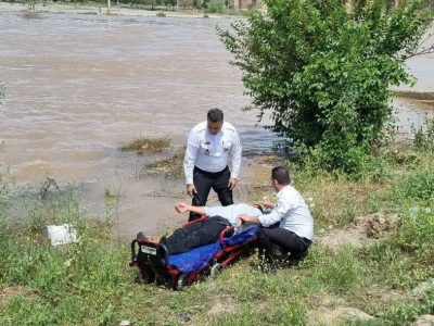 یک نفر در اهواز بر اثر سقوط خودرو در آب مفقود شد