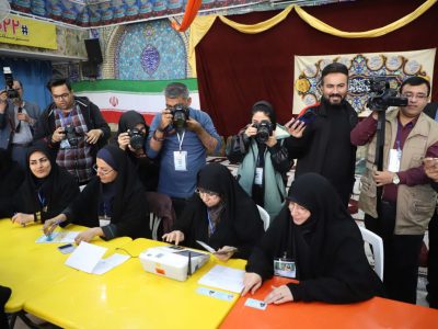 ۲۰۰ خبرنگار و عکاس در حال پوشش رسانه‌ای حماسه مردم خوزستان در پای صندوق‌های رای هستند